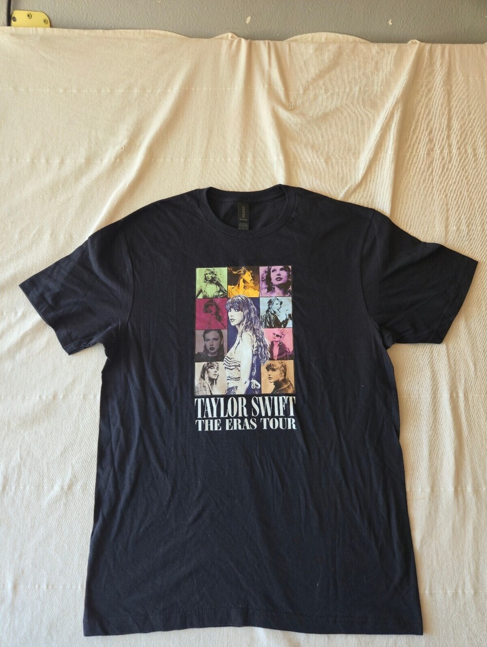 Taylor Swift The Eras Tour Black Graphic T-Shirt Size Medium